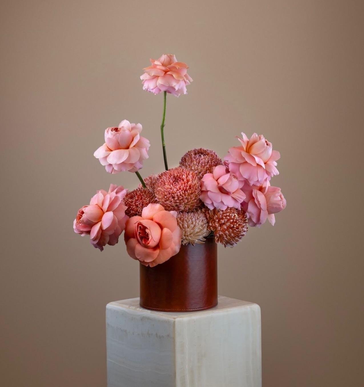 Pink peach flower arrangement in terracotta vase — Maison Bloom Bali